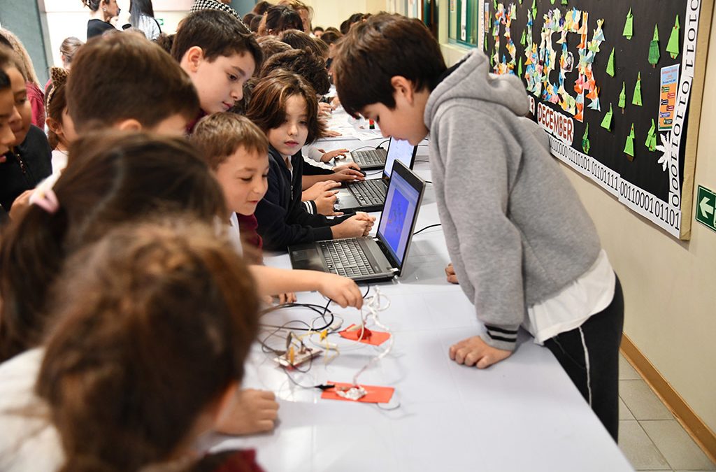 Our Primary School Students Attended &quot;CS Week&quot; Events