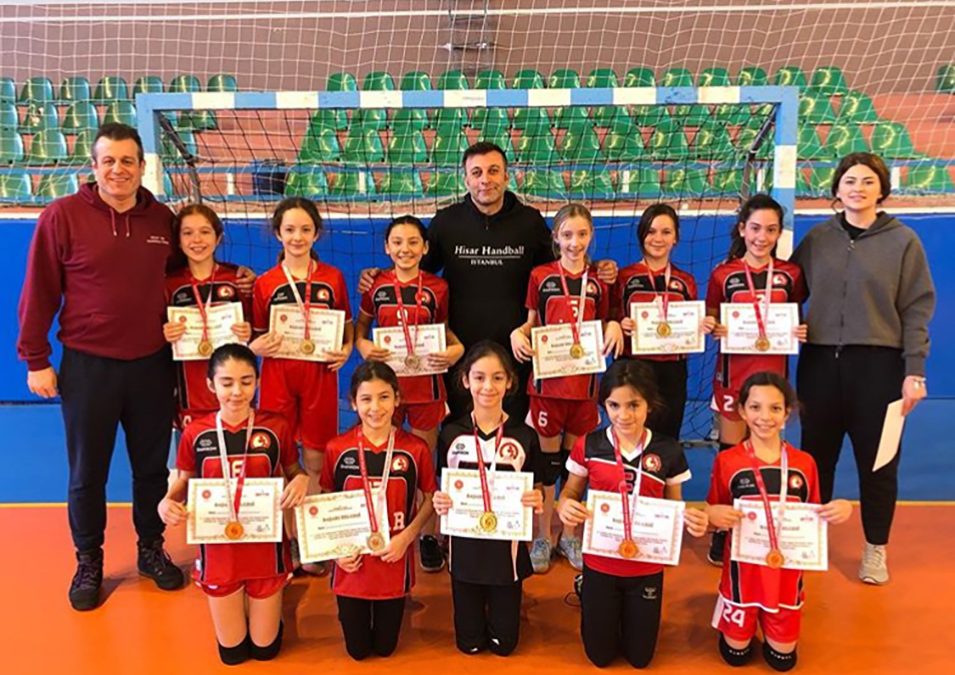 Our Junior Girls and Boys Handball Teams Qualified for the Semifinals