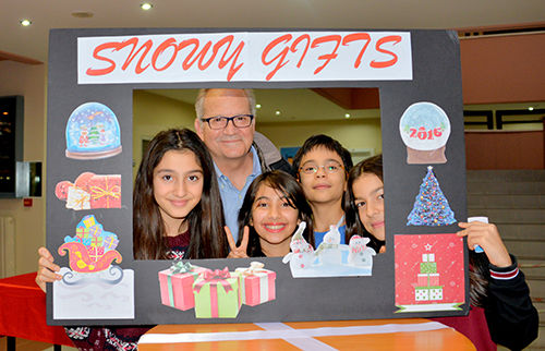 Snowy Gifts Party
