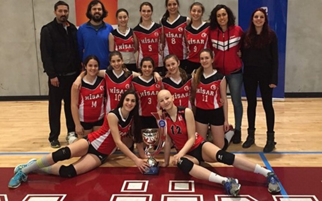 Genç Kız Voleybol Takımımız ÖZÜ Cup Şampiyonu