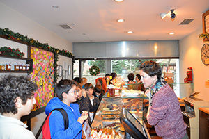 Middle School German Language Students’ German Bakery Trip