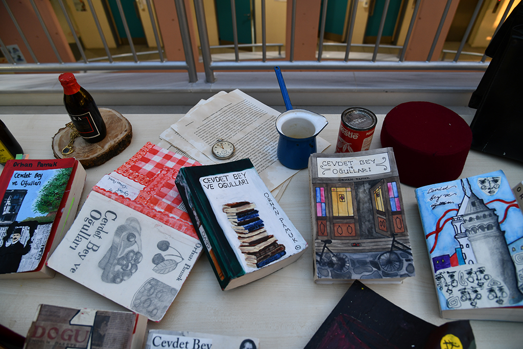 “Alternative Book Covers Exhibition” by Our High School Students