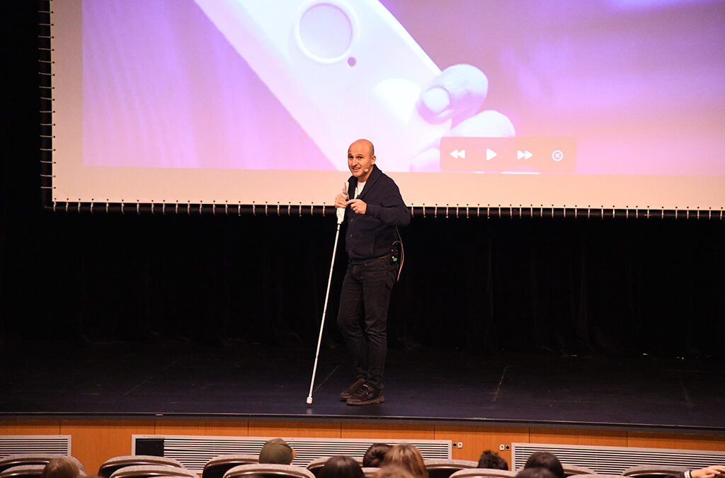 YGA (Young Guru Academy) Came Together with Our Students to Present the “WeWALK” Project