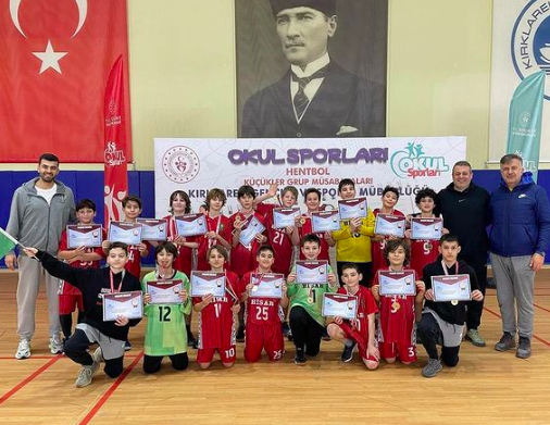 Our Junior Boys’ Handball Team is in the Semi-Finals!