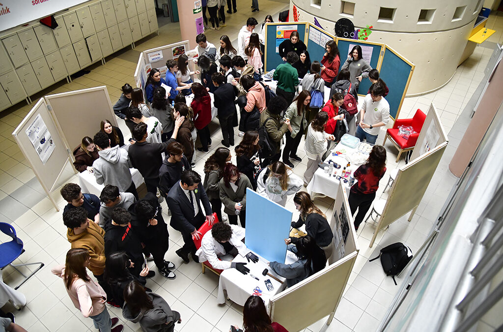 Our Grade 12 Students Organized “Hisar School Biology Day” Event