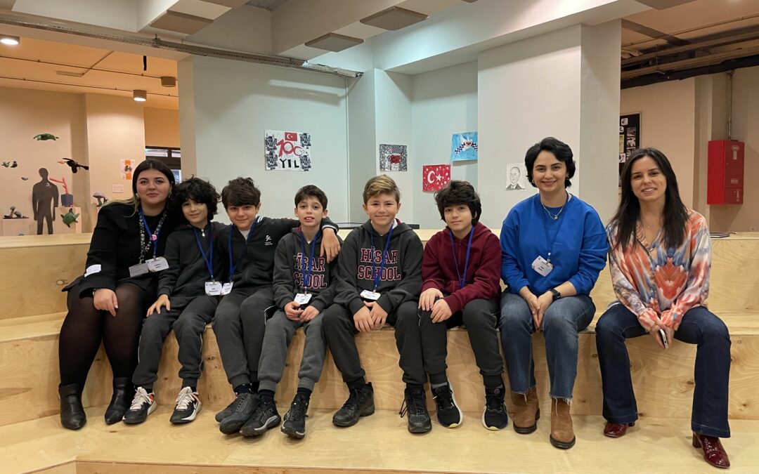 Middle School CS: Programming and Robotics Club Team won an award