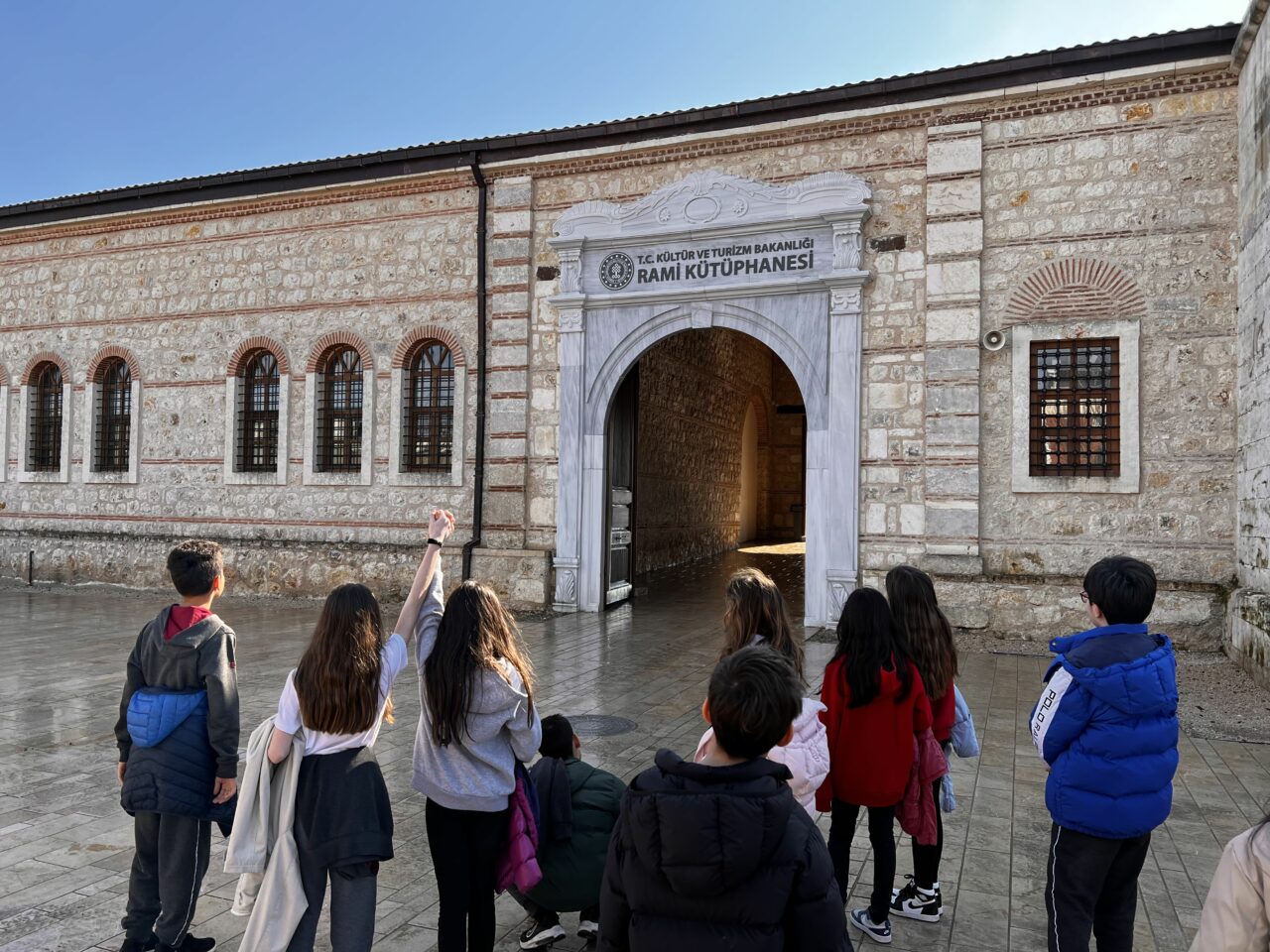 Our students visited Rami Library.