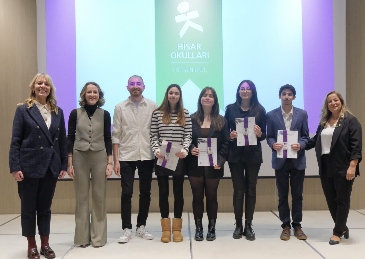 Our Students Received Their Awards in the Duke of Edinburgh’s International Award Program