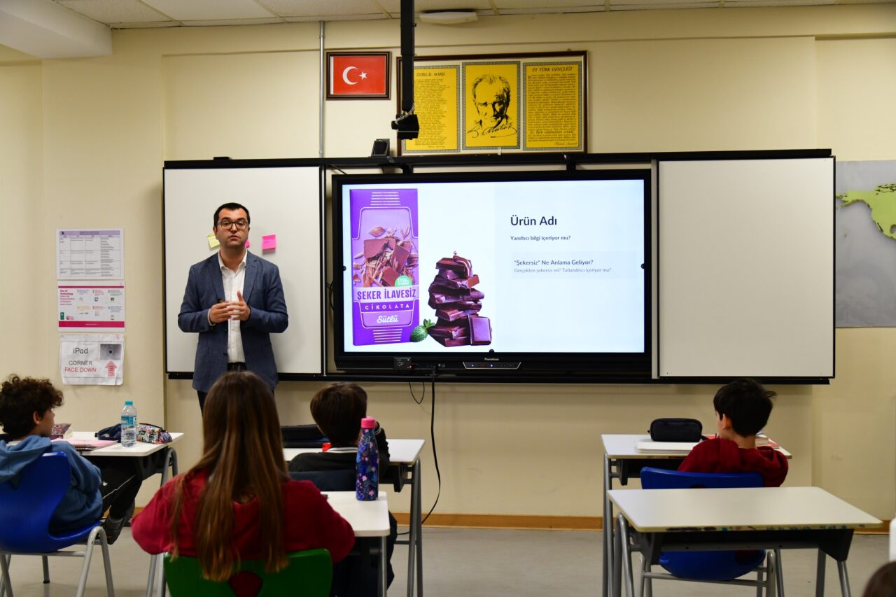 Etiket Okuma Etkinliği