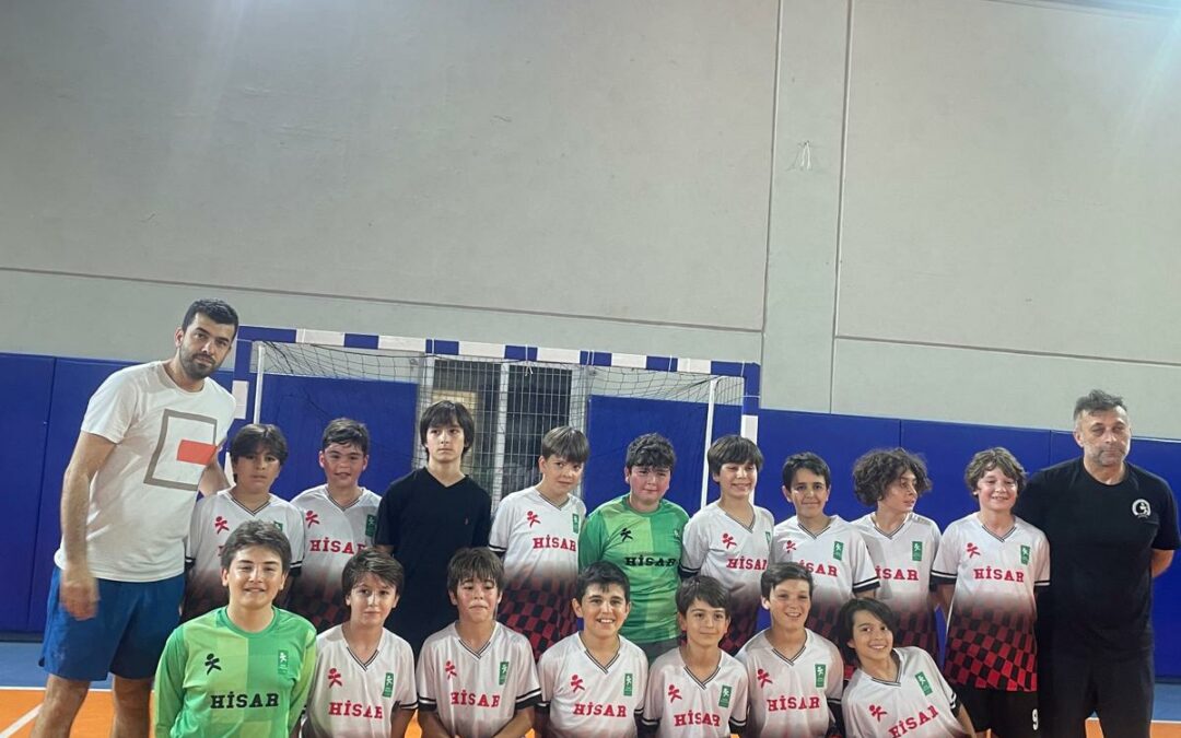 Küçük Erkek Futsal Takımımız Şampiyon