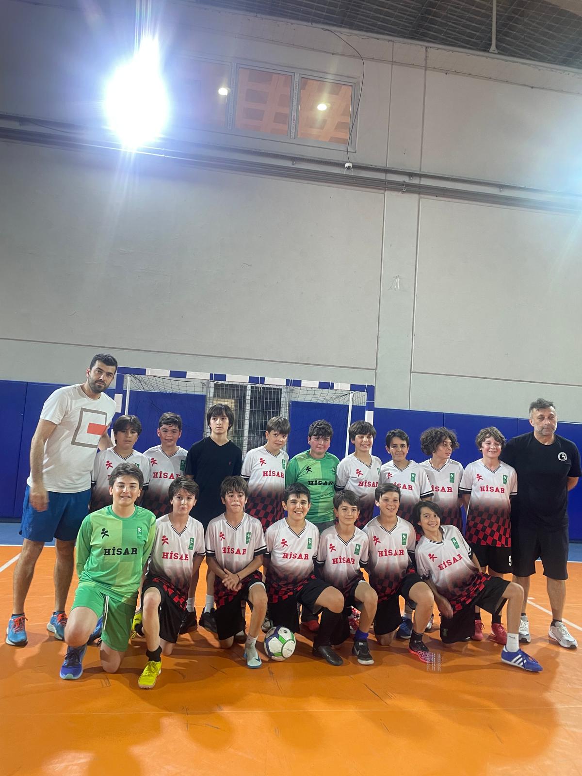 Küçük Erkek Futsal Takımımız Şampiyon