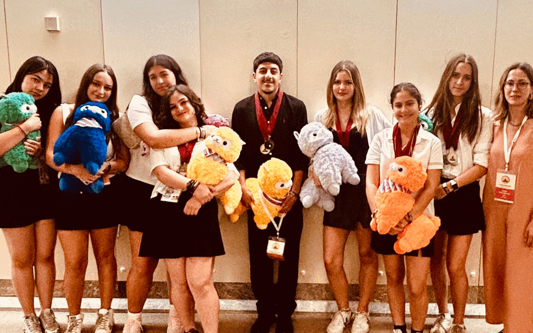 Lise Öğrencilerimizden World Scholar’s Cup Başarısı